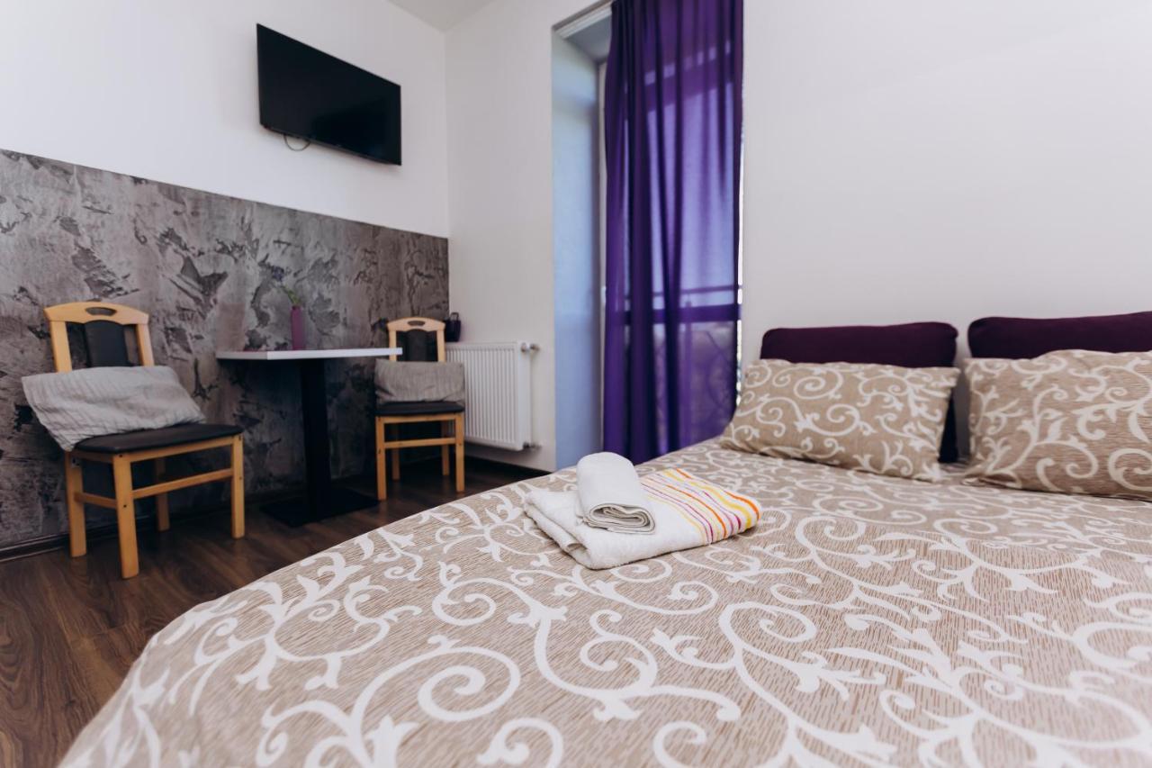 Нові Apartments Біля Жд Вокзалу Ivano-Frankivsk Exterior foto