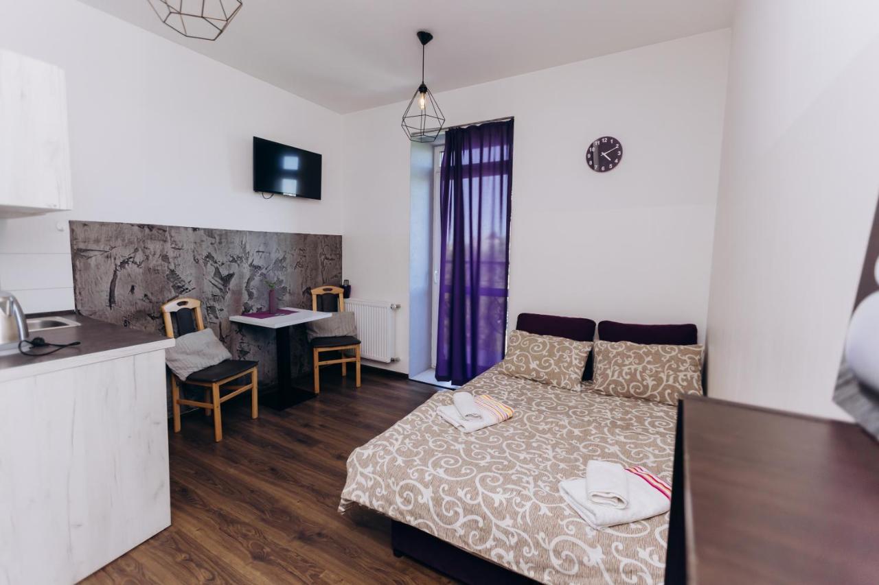 Нові Apartments Біля Жд Вокзалу Ivano-Frankivsk Exterior foto